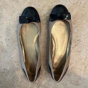 Joan & David flats